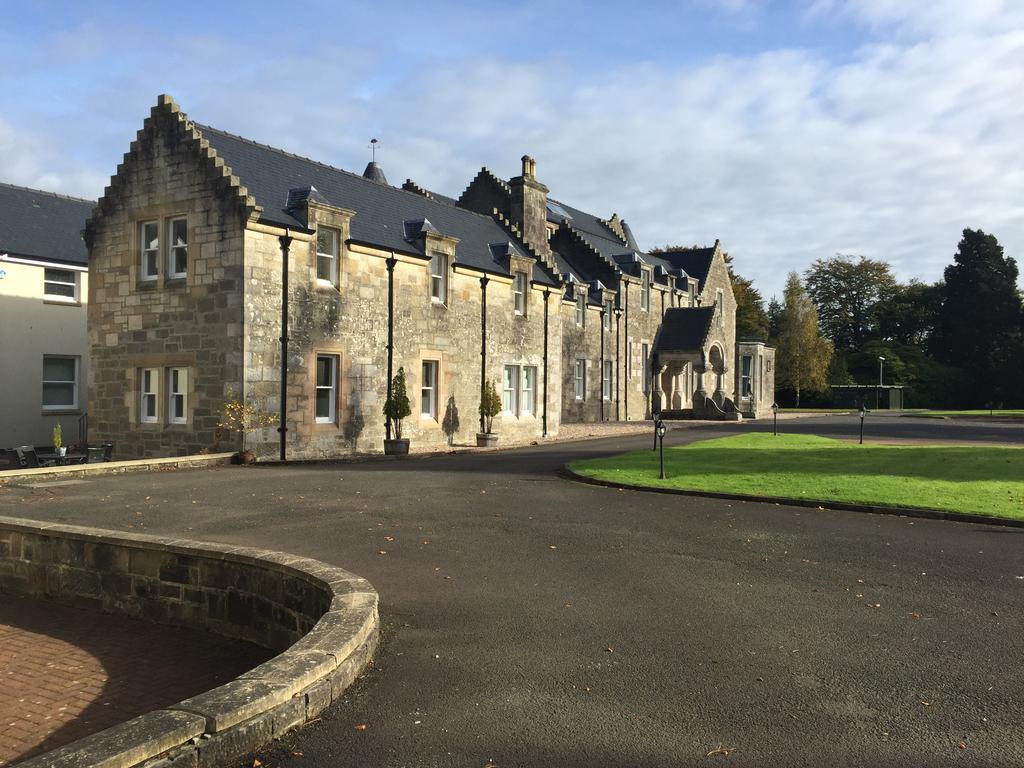 Lomond Castle Apartment Баллох Екстер'єр фото